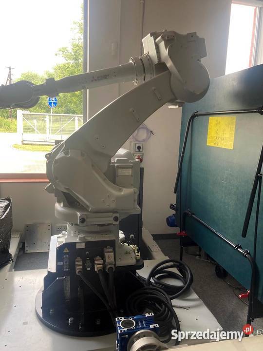 Robot przemysłowy MITSUBISHI RV70FMD1S15 Produkcja Jelenia Góra sprzedam