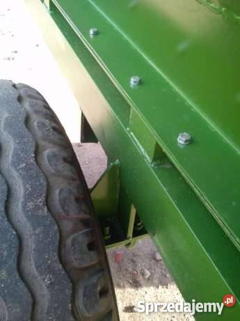 Rozsiewacz wapna Piast RCW3 Chrościn