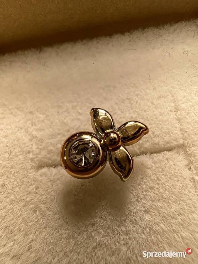 Kolczyk złoty srebrny z diamentem kwiat kwiatek Kolczyki podkarpackie Jasło