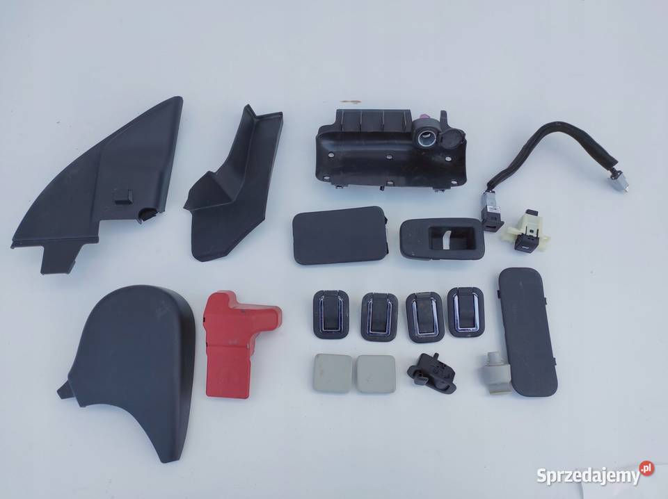 HAK ZACZEP PLASTIKOWY INFINITI QX60 JX Nowy Tomyśl sprzedam