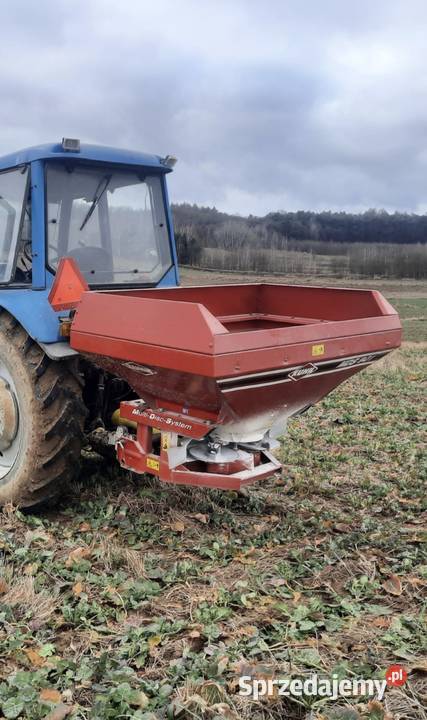 Rozsiewacz kuhn mds 901 Krzywe