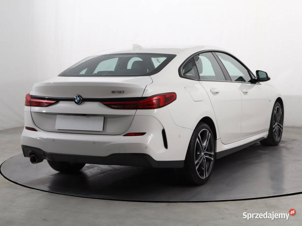BMW 2 Gran Coupe 218i Gran Coup asystent pasa ruchu Katowice