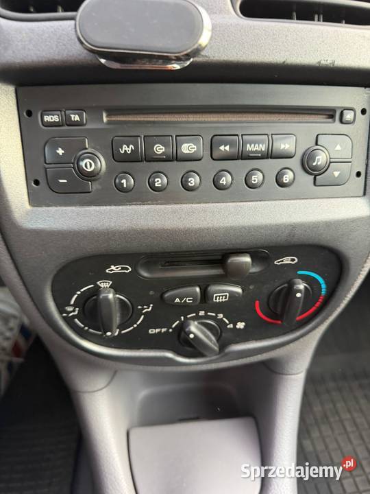Peugeot 206 benzyna 14 2002 małopolskie