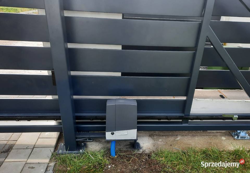 Automat do bramy z montażem sprzedam