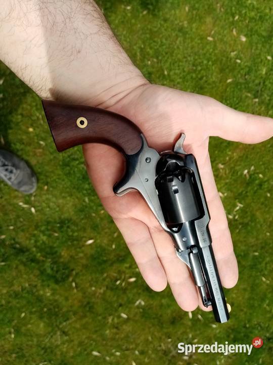 Czarnoprochowy Rewolwer Remington Pocket 1863