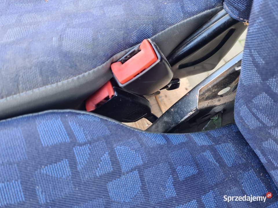 IVECO DAILY 3 9906 fotel kierowcy i kanapa Legnica sprzedam