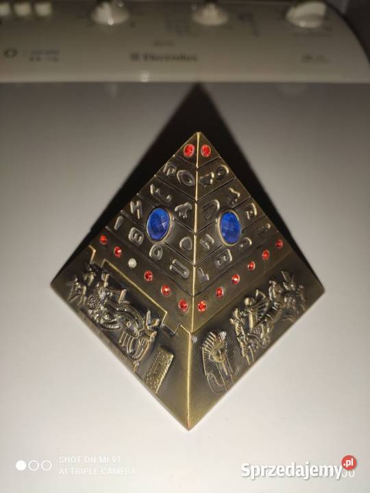 Popielnica popielniczka egipt ozdobna złota zachodniopomorskie Kołobrzeg