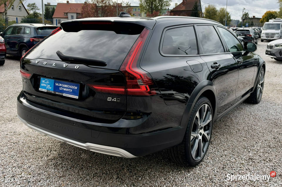 Volvo V90 Cross Country Full gniazdo SD