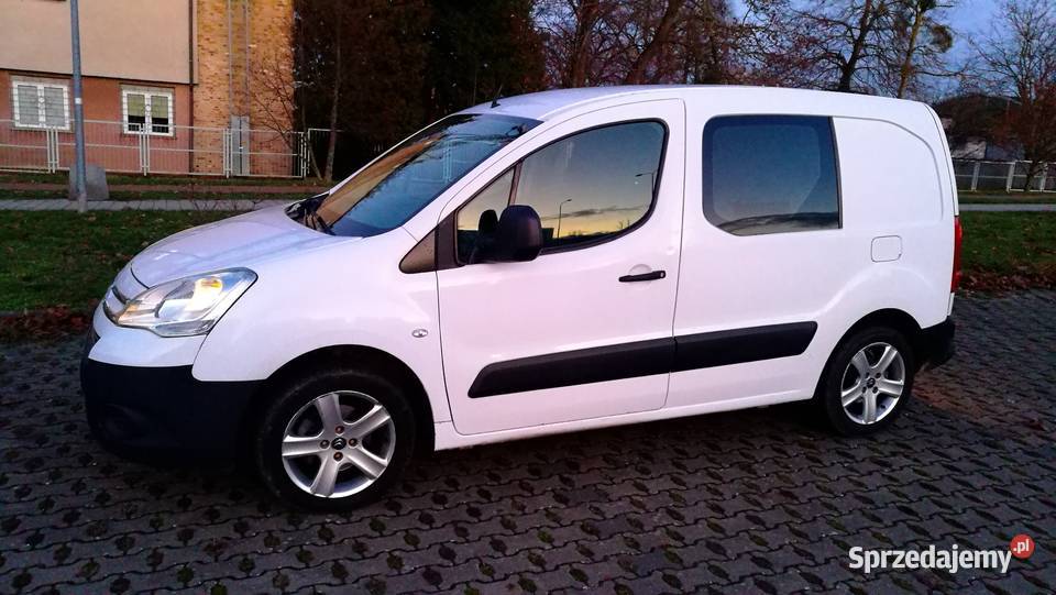 Citroen Berlingo 16 HDI 2013r Klimatyzacja Hak Szczecin sprzedam