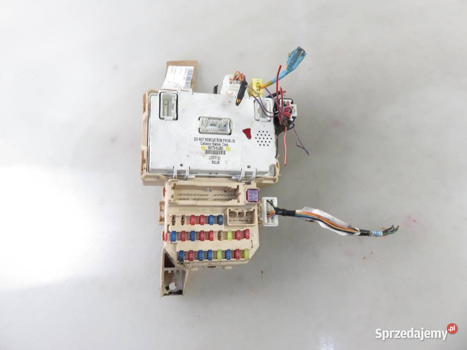 BSI SUZUKI SWIFT MK6 13 3677062JB0 osobowe małopolskie