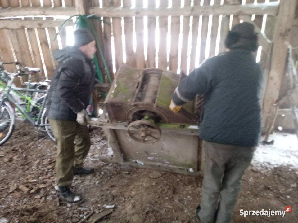 Stara młocarnia do ziarna Pozostałe Pozostałe