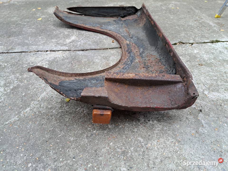 Błotniki do Volvo 144 1969 lewy i prawy różne osobowe