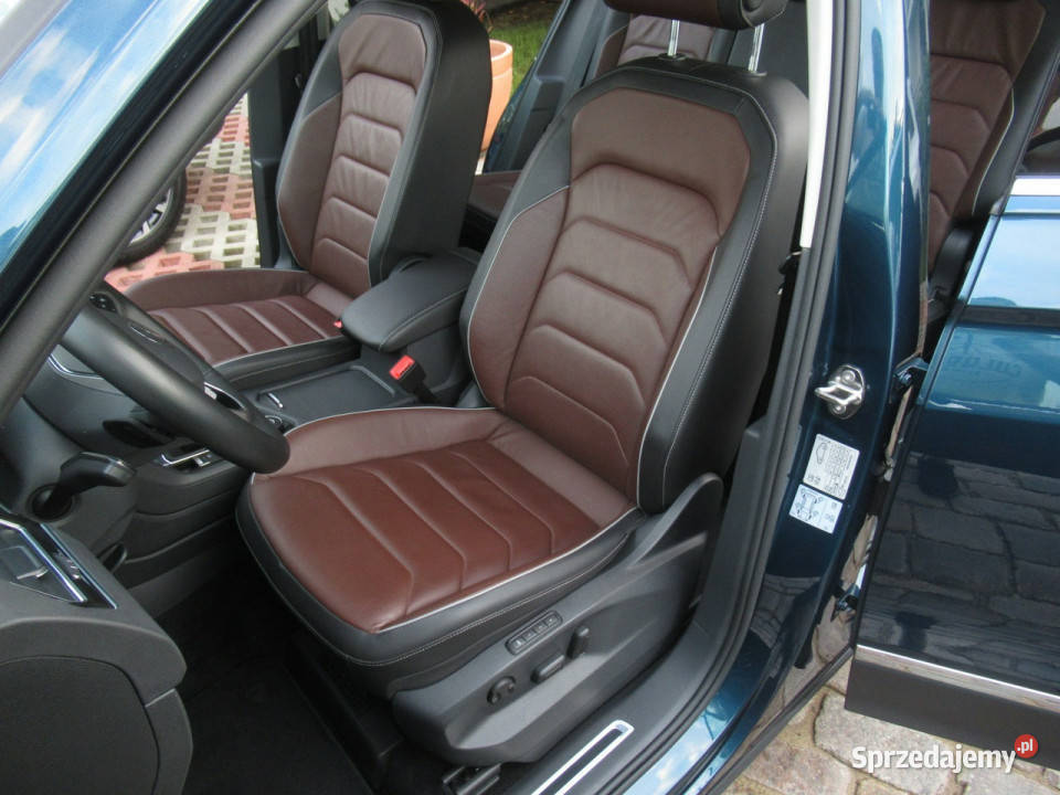 Volkswagen Tiguan BEZSZKODOWY 4x4 Matrix LED lakier metallic Warszawa