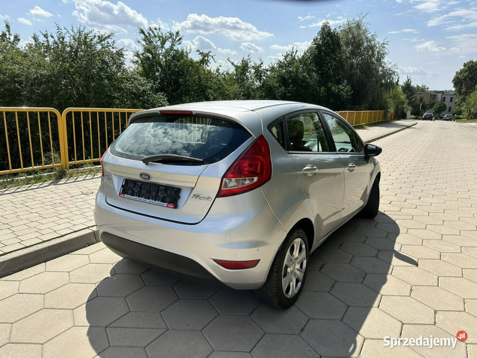 Ford Fiesta Ford Fiesta Opłacony Benzyna Klima Gostyń