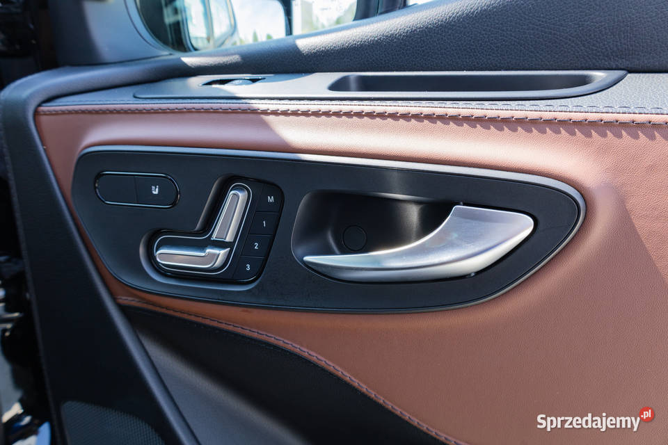 MercedesBenz Sprinter VIP SALONKA BUSCONCEPT 2 4 Jelcz-Laskowice sprzedam