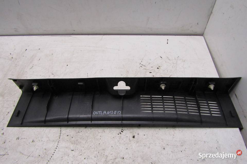 OSŁONA NAKŁADKA PROGU BAGAŻNIKA TYŁ MITSUBISHI osobowe