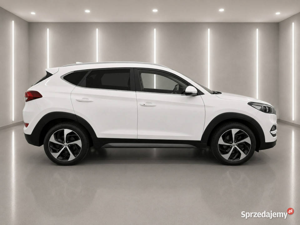 Hyundai Tucson 17 automatbezwypadkowykamera serwisowany w ASO Żabno