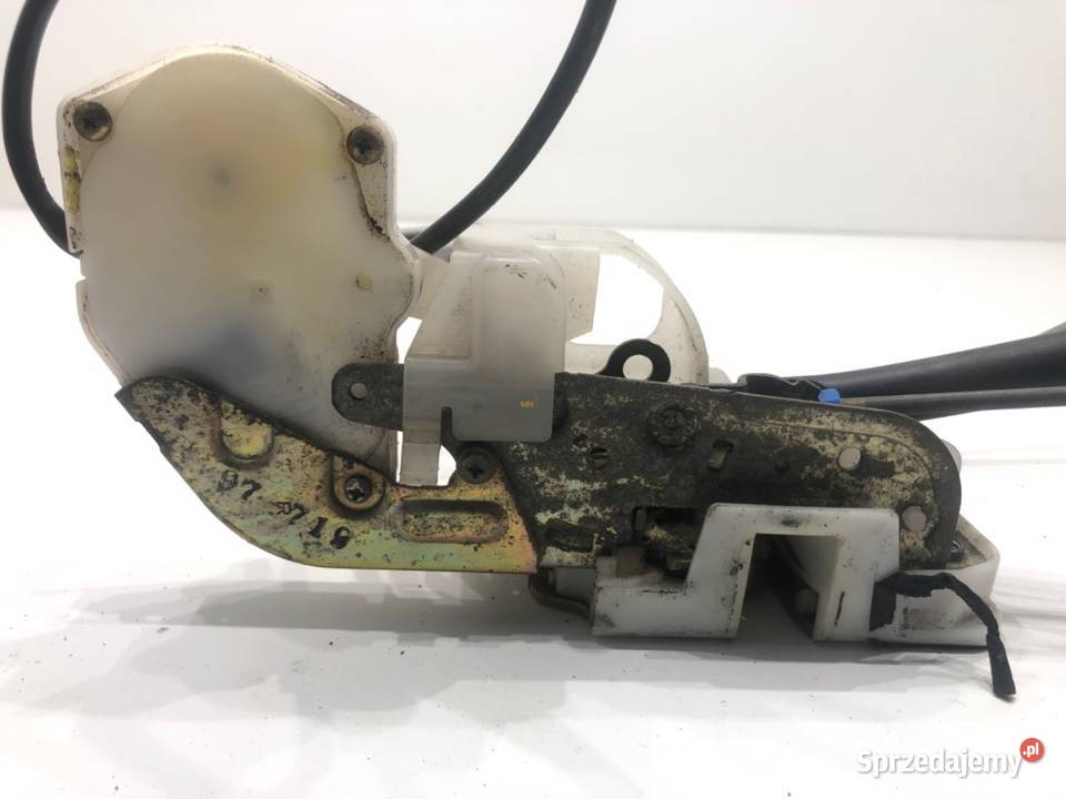 ZAMEK DRZWI PRAWY PRZÓD HONDA CRV I Hatchback osobowe sprzedam