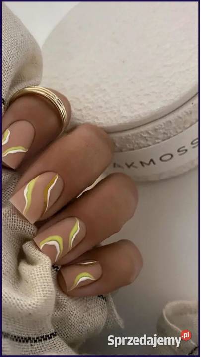 Manicure pedicure i najnowsze trendy w Twoim Unisex Bielsko-Biała sprzedam