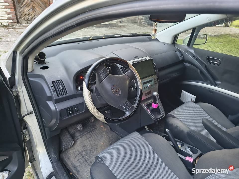 Toyota corolla verso D4D 22 srebrny Corolla Verso lubelskie Piaski