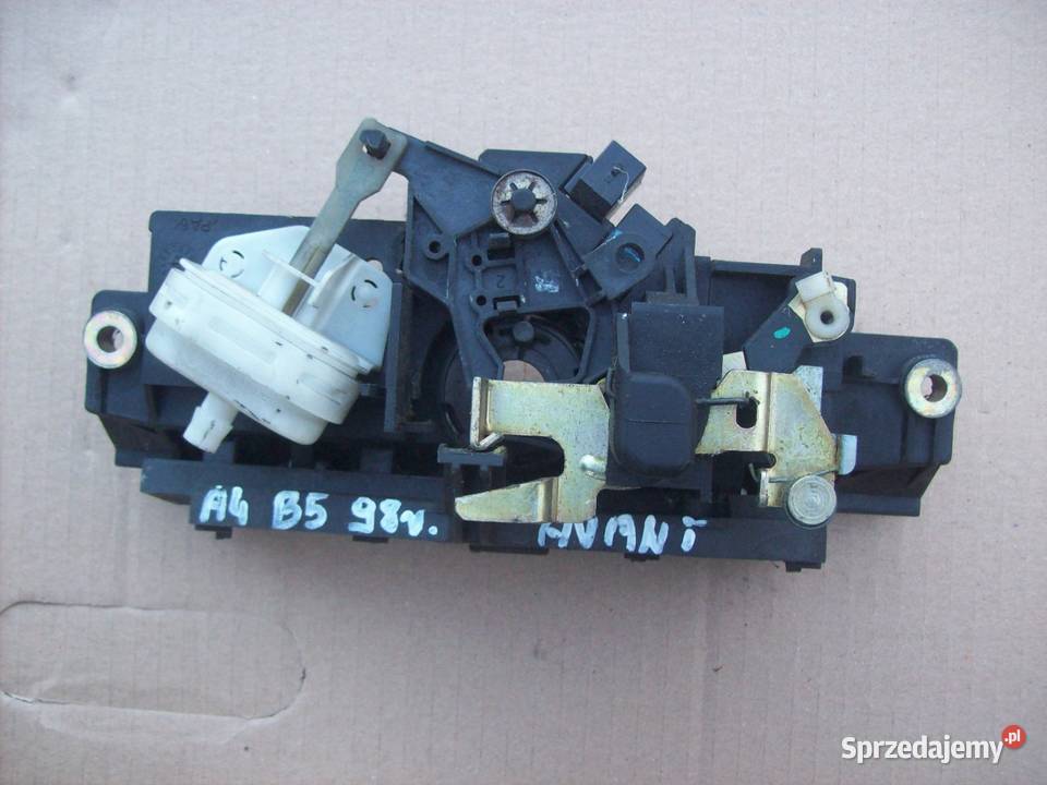 A4 B5 Avant Zamek tylnej klapy bagaznika Rok produkcji 1998 mazowieckie Mińsk Mazowiecki