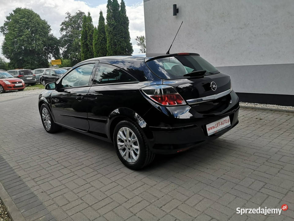 Opel Astra GTC 16 B 116 GTC Klimatronic Strzegom