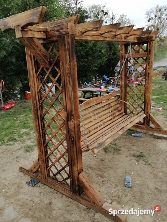 Huśtawka ogrodowa porządnie wykonana producent Poznań sprzedam