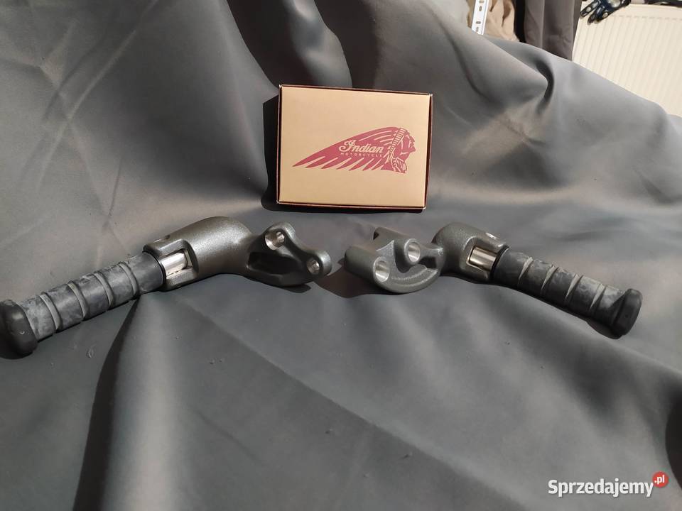 INDIAN LEWY PODNÓŻEK PASAŻERA PODEST SET GUMA Luboszyce