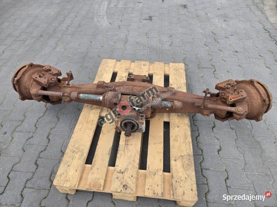 Przedni most Holland T455 dolnośląskie Byków