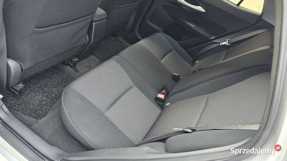 Toyota Auris 20D4D 126 2011 Lift Film Salon diesel podkarpackie Zarszyn