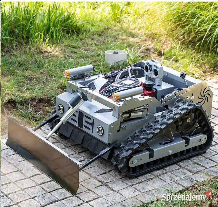 Nowa Kosiarka skarpowa spalinowa plus pług Ścinawica sprzedam