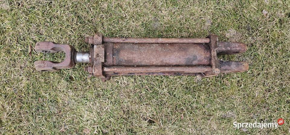 Siłownik hydrauliczny ciągnika Lubliniec