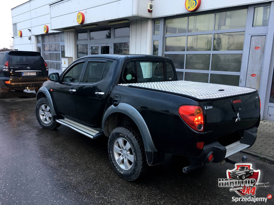 Pokrywa metalowa Mitsubishi L200 24 osobowe Pasłęk