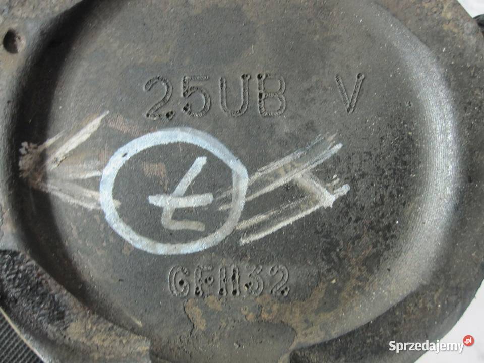 Hyundai i10 i20 G4LA 12B 14 B 10r tłok korbowód