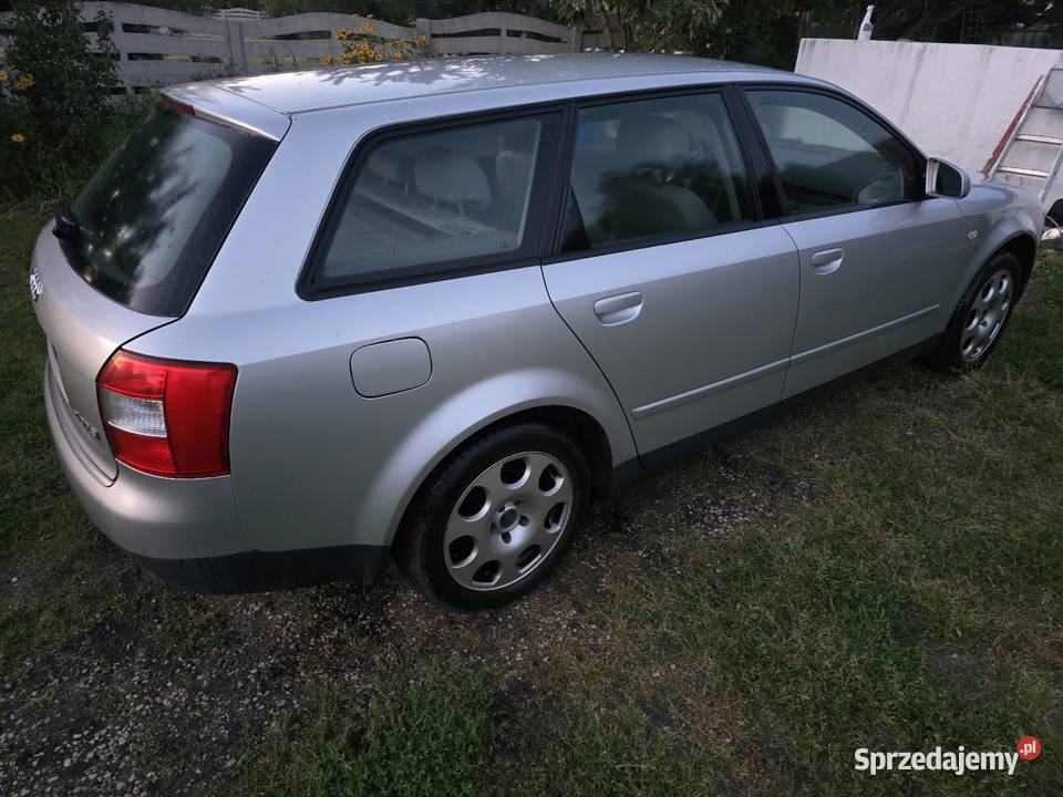 Audi A4 b6 20 AWA części Toruń