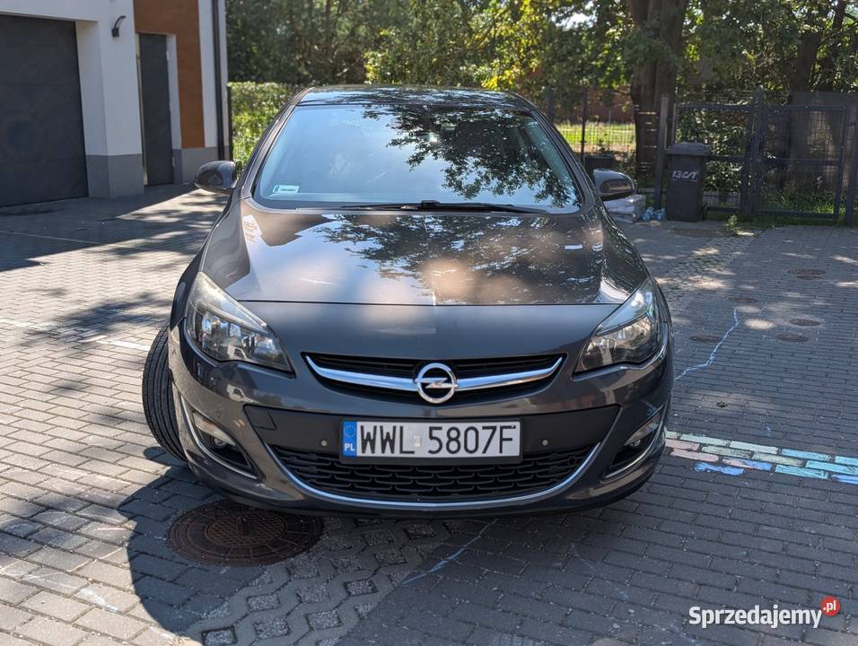 Astra j 17 CDTI 110 koni bezwypadkowy oryginalny