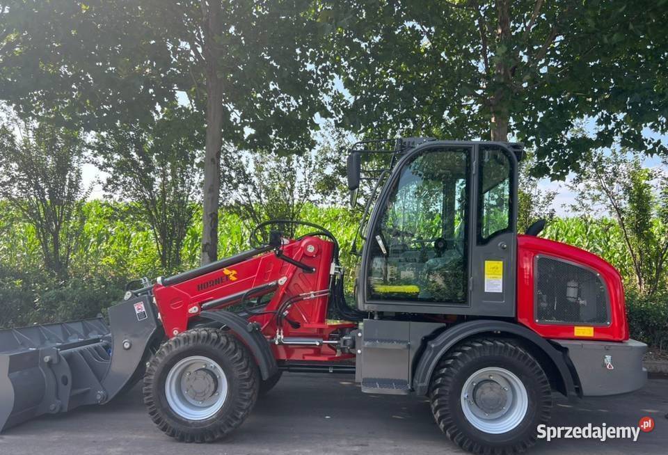 Ładowarka teleskopowa HORNET HMA818T udźwig 1800 Ładowarki rolnicze Rogóźno