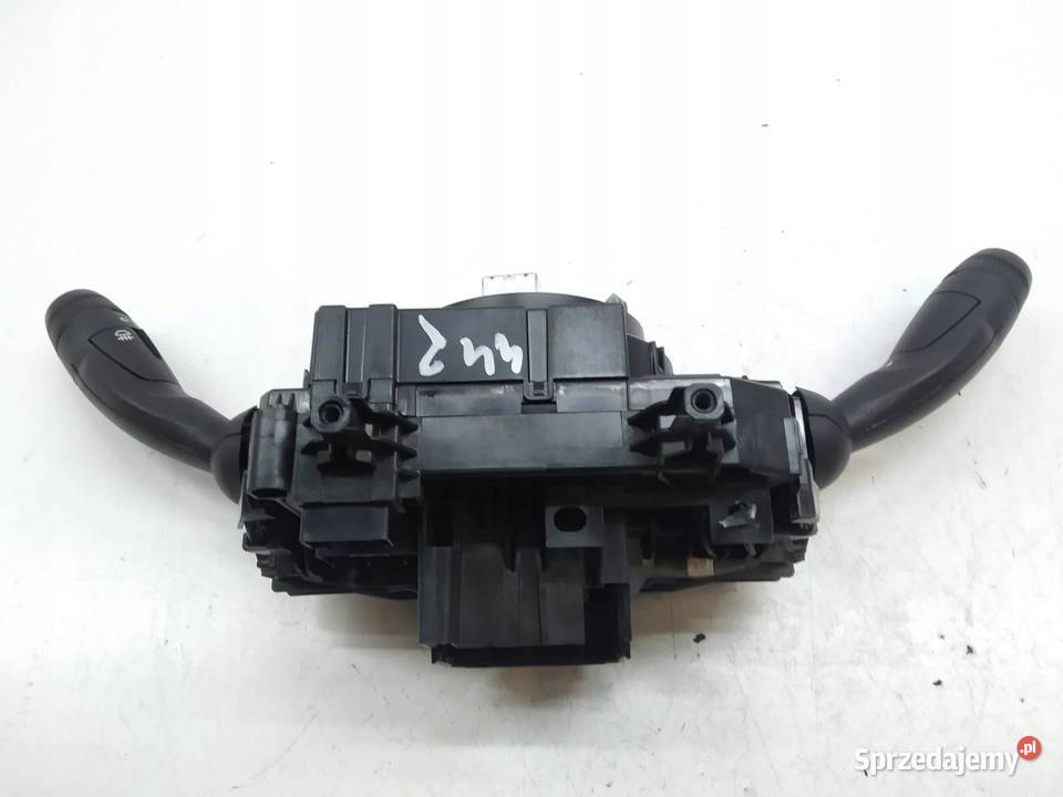 PRZEŁĄCZNIK ZESPOLONY TAŚMA AIR BAG 31443879 Rok produkcji 2015