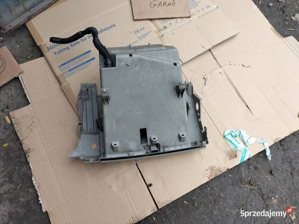 RENAULT SCENIC 2 II LIFT SCHOWEK PASAŻERA osobowe lubelskie