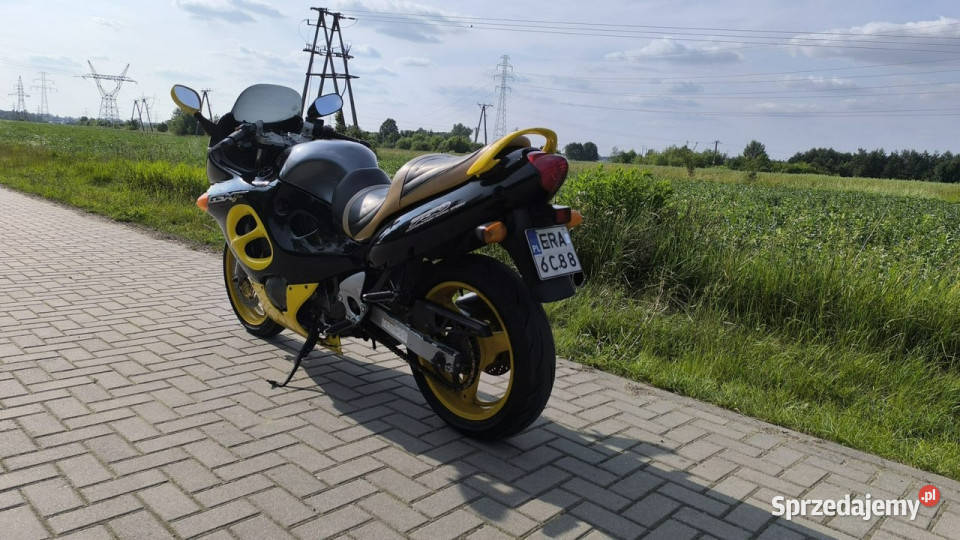 Suzuki GSXF Katana Suzuki GSXF 750 z 1998r 40 VAT marża Pabianice