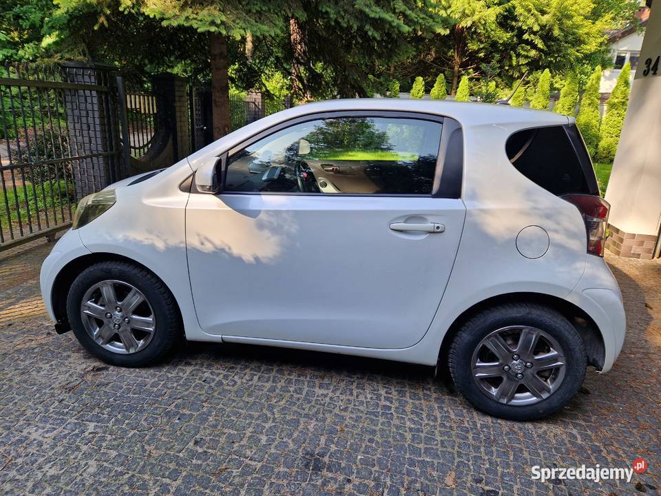 TOYOTA IQ tylo 75000 przebiegu mazowieckie Warszawa sprzedam