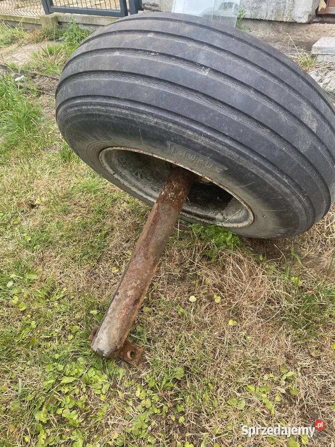 Koło do przyczepy rolniczej 38565 R225 z piastą Opony rolnicze Grójec