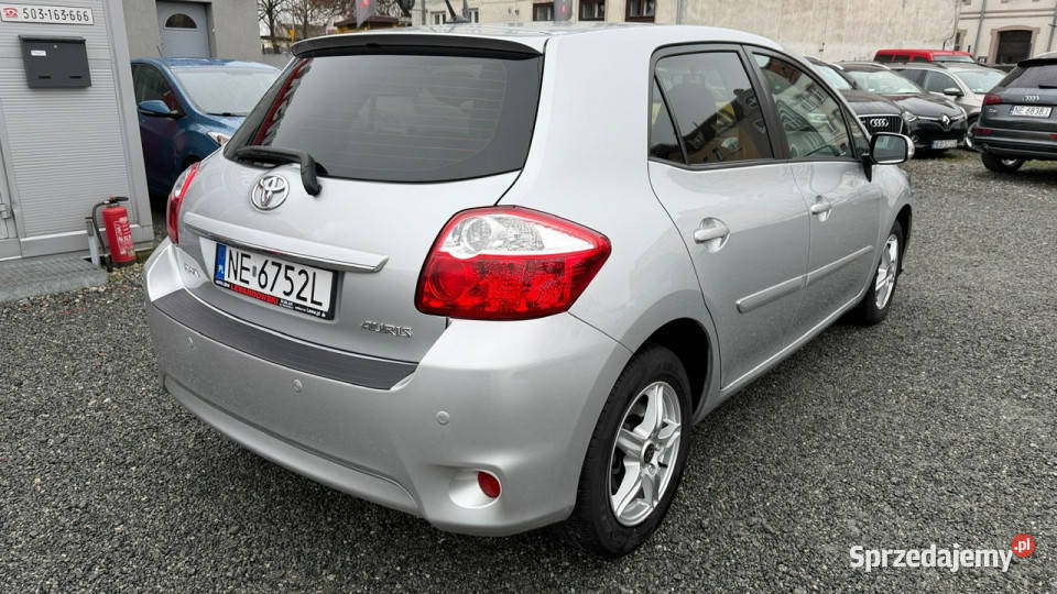 Toyota Auris 16 Benzyna Zarejestrowany ESP Elbląg sprzedam