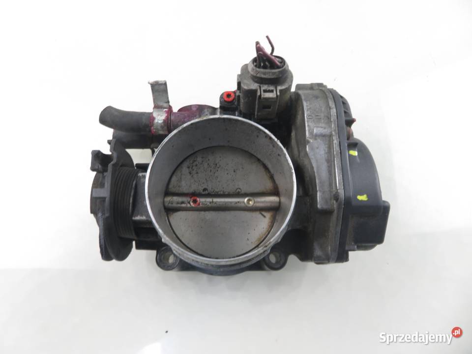 PRZEPUSTNICA VW BORA 23 V5 AGZ 021133066