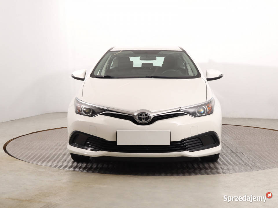 Toyota Auris 16 Valvematic automatyczna Katowice sprzedam