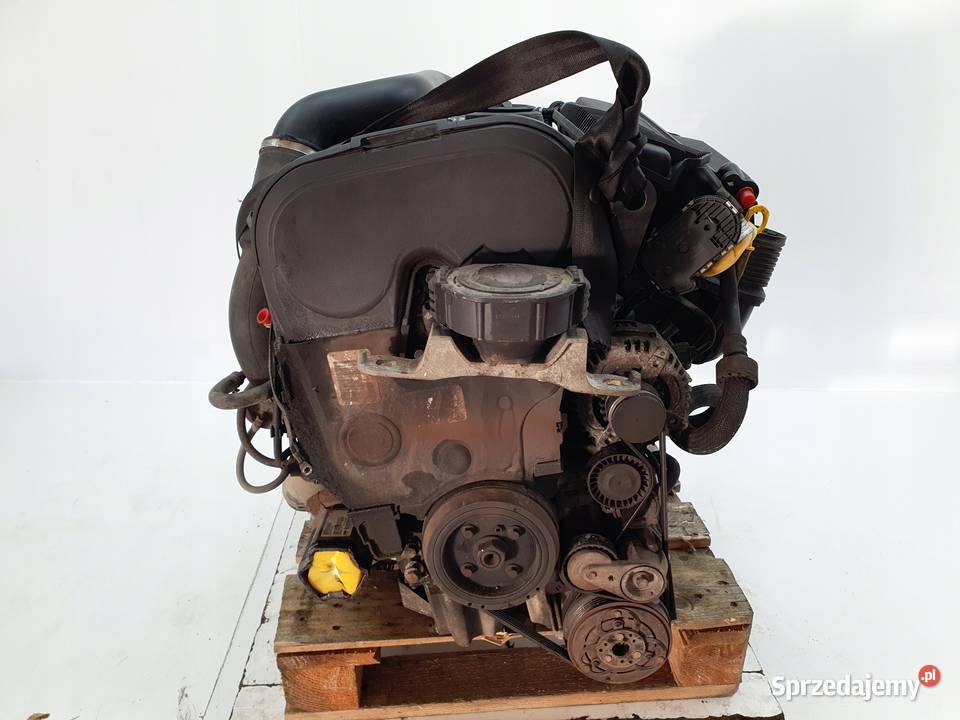 SILNIK KOMPLETNY Volvo C30 25 T T5 TURBO 220 Rudka