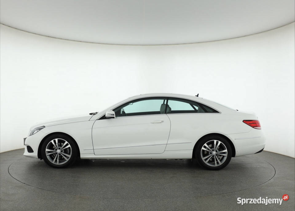 Mercedes E E 200 wielofunkcyjna kierownica Piaseczno