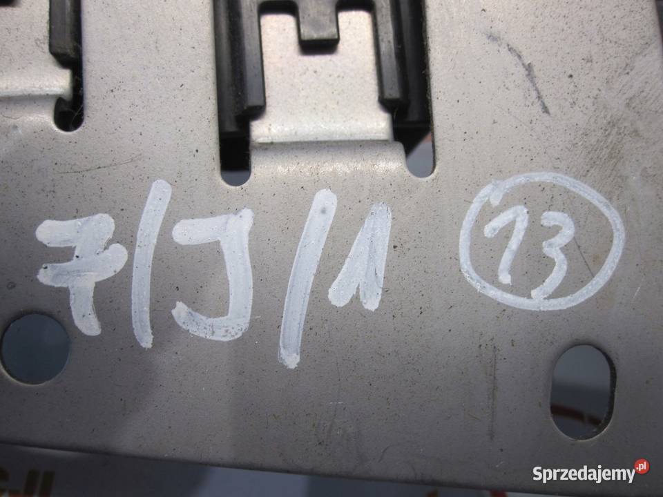 FORD RANGER IV 07r mocowanie modułu przekaźników