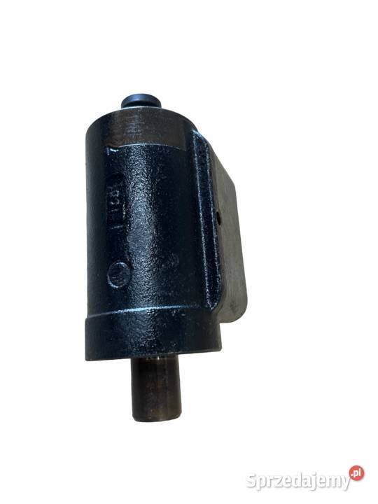 SIŁOWNIK ROBOCZY 87549883 87549333 CASE IH PUMA Pozostałe