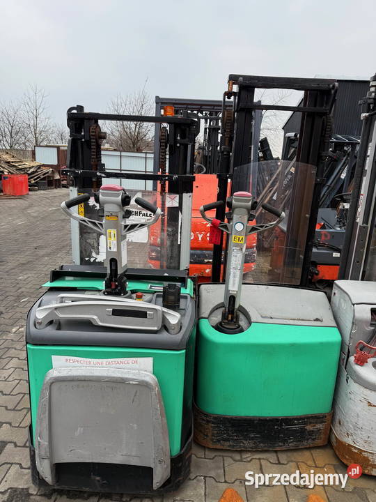 paleciak elektryczny z masztem MITSUBISHI 1600 elektryczny Wózki widłowe Działoszyn